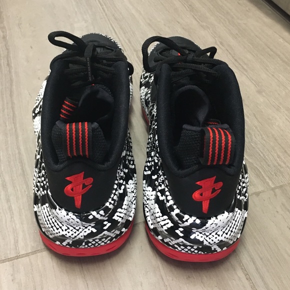 Nike Air Foamposite One Albino Snakeskin - Picture 5 of 7
